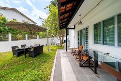 Opera Estate (D15), Terrace #547002551